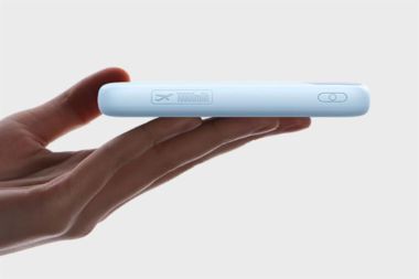 Pin sạc dự phòng 20000mAh Type C PD QC 3.0 30W Baseus Comet Pro E0027Y kèm Cáp Lightning và Type C