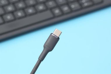 Cáp Type C - Lightning 1m Xmobile L2320