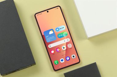 Điện thoại Samsung Galaxy Z Flip7 5G 12GB/256GB