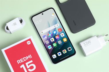 Điện thoại Xiaomi Redmi 15 6GB/128GB